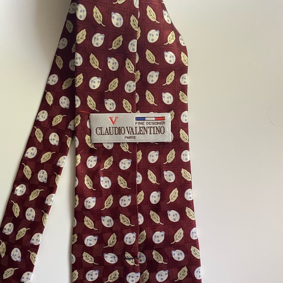 Valentino tie - Picture 1 of 2